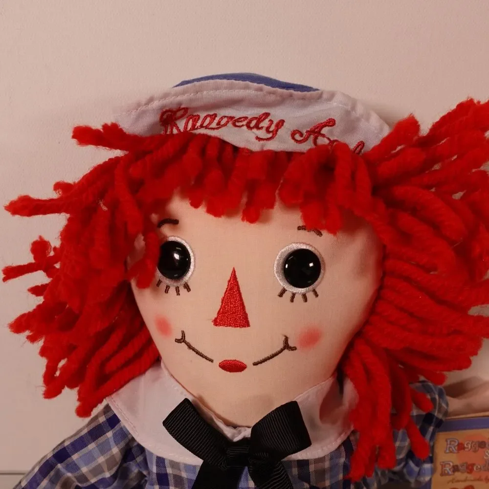 Raggedy Andy Classic Doll 16